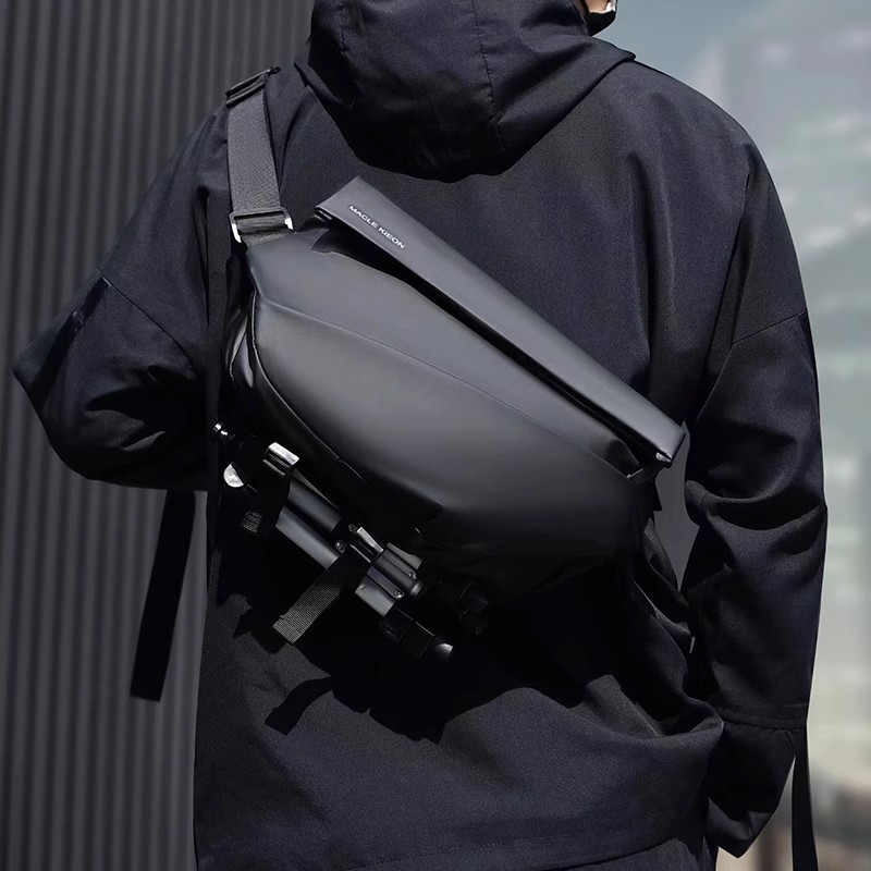 Modna męska torba na klatkę pi – Waterproof Cycling Commute recenzja i cena